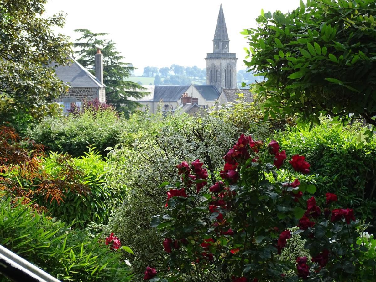 Manoir Saint Martin Bed & Breakfast Percy  Exterior photo